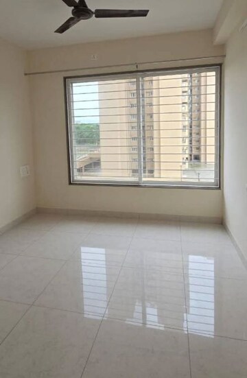 Room in 2 BHK Apartment at Nanded Asawari, Nanded – for Rent