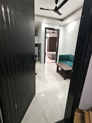 Building Lobby in 1 BHK Builder Floor at Sector 43 – for Rent