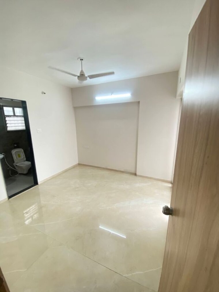 Room, dhanori 2 Bedroom 950 Sq.Ft. Apartment In Dhanori Pune 9937859