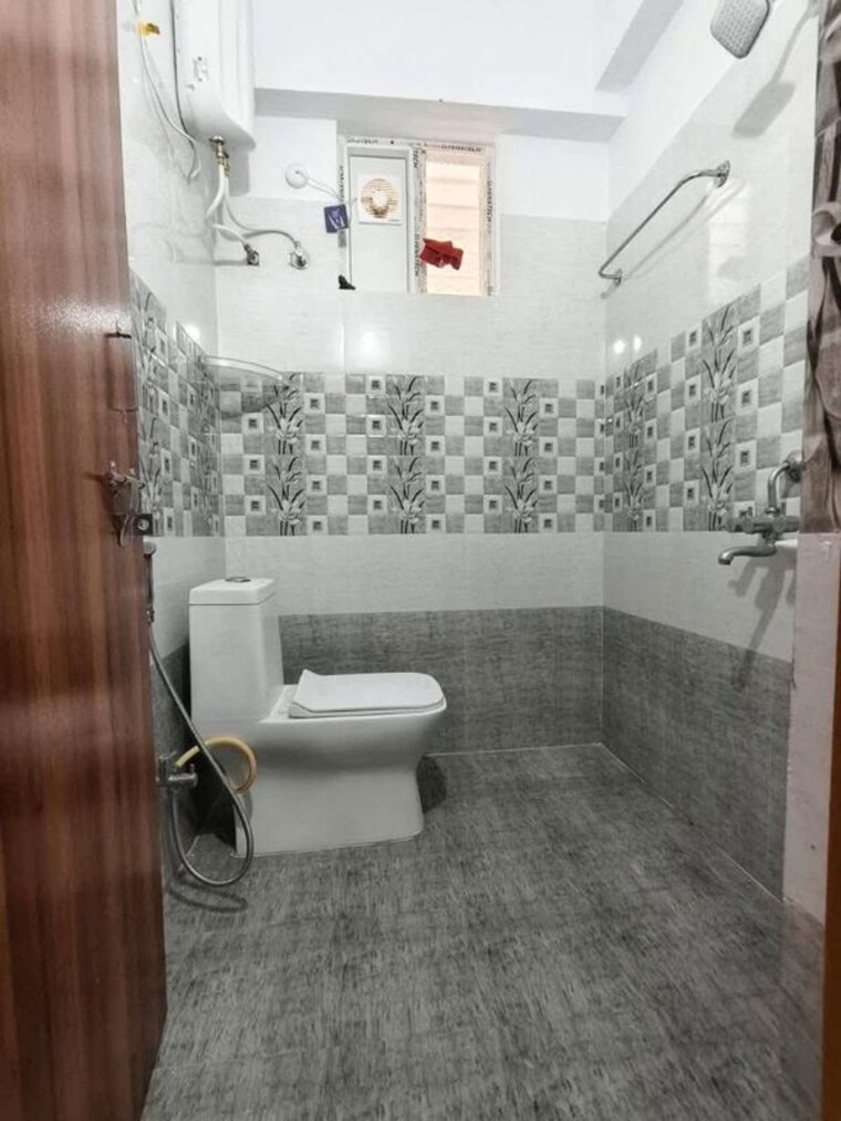 Bathroom, kondapur 1 Bedroom 550 Sq.Ft. Apartment In Kondapur Hyderabad 9937860