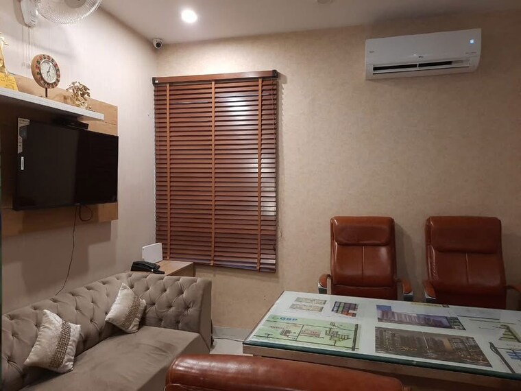 Living Room, motia-citi-royal-business-park Commercial Office Space 400 Sq.Ft. In Ambala Highway Zirakpur 9931201