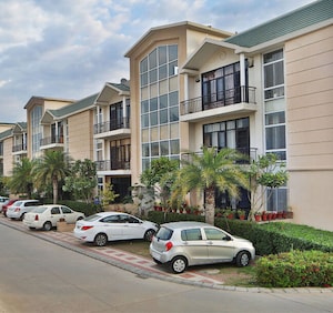 6+ BHK Independent House – Exterior View View at New Hari Enclave - for Sale