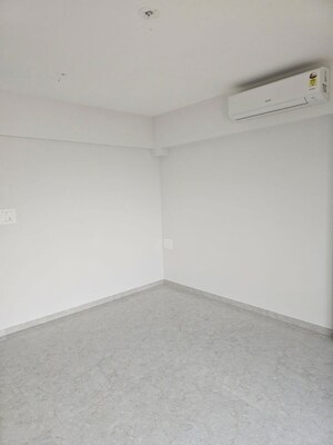 Room in 3 BHK Apartment at Chembur – for Sale