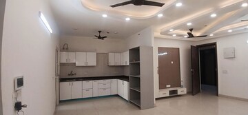 Building Lobby in 3 BHK Apartment at Samridhi Luxuriya Avenue, Sector 150 – for Rent