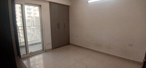 Room in 3 BHK Apartment at Samridhi Luxuriya Avenue, Sector 150 – for Rent