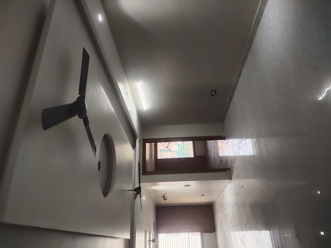 3 BHK + Pooja Room Builder Floor For Rent in Sector 4