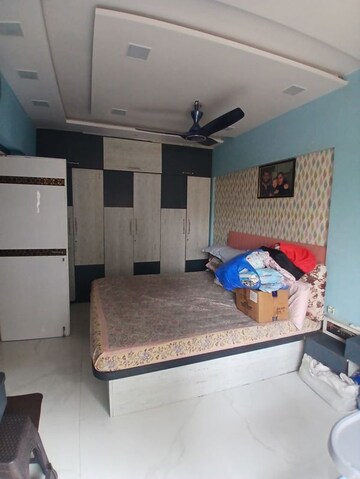 Furnished Amenities in 2 BHK Apartment at Borivali East – for Sale