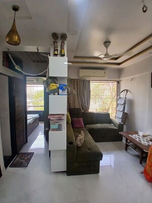 2 BHK Apartment For Sale in Borivali East