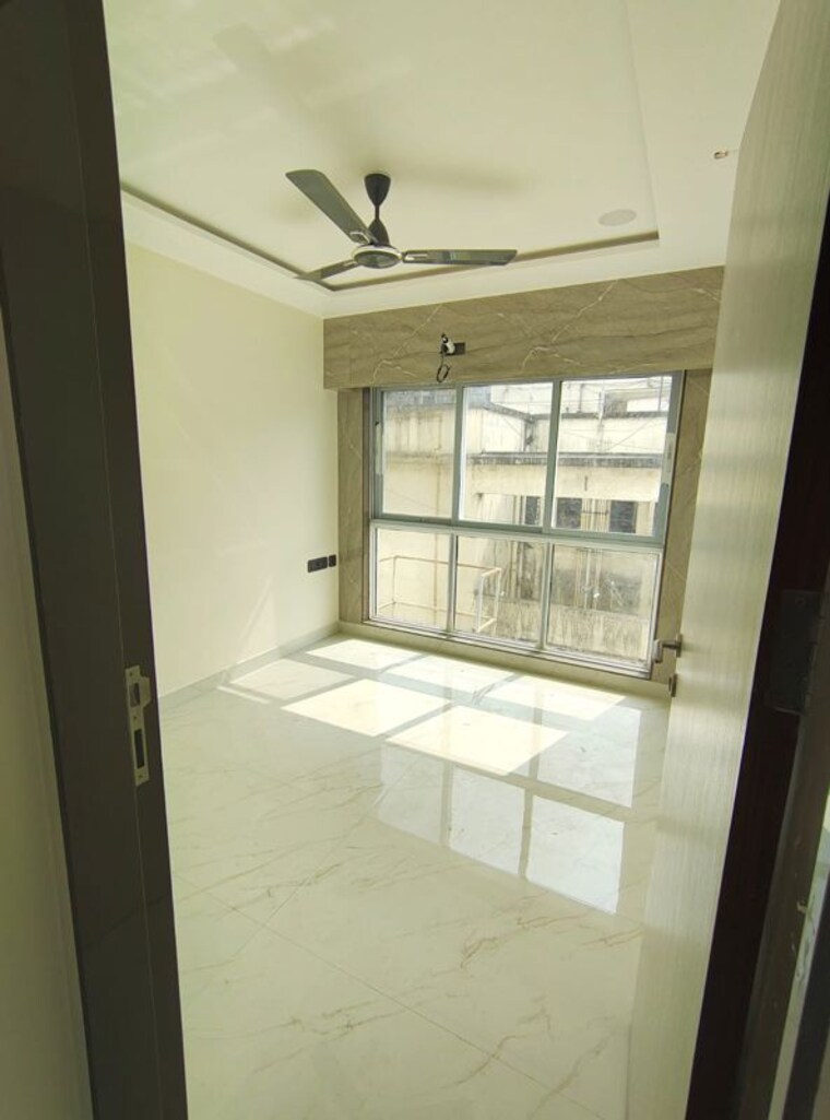 Room, ghatkopar east 2 Bedroom 488 Sq.Ft. Apartment In Ghatkopar East Mumbai 9937940