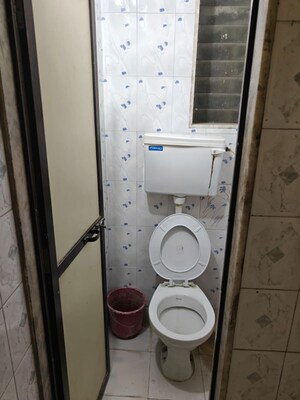 Bathroom in 2 BHK Apartment at Jai Ashoka CHS, Goregaon East – for Rent
