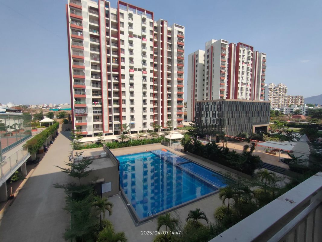 3 BHK Apartment For Sale in Majestique Rhythm County