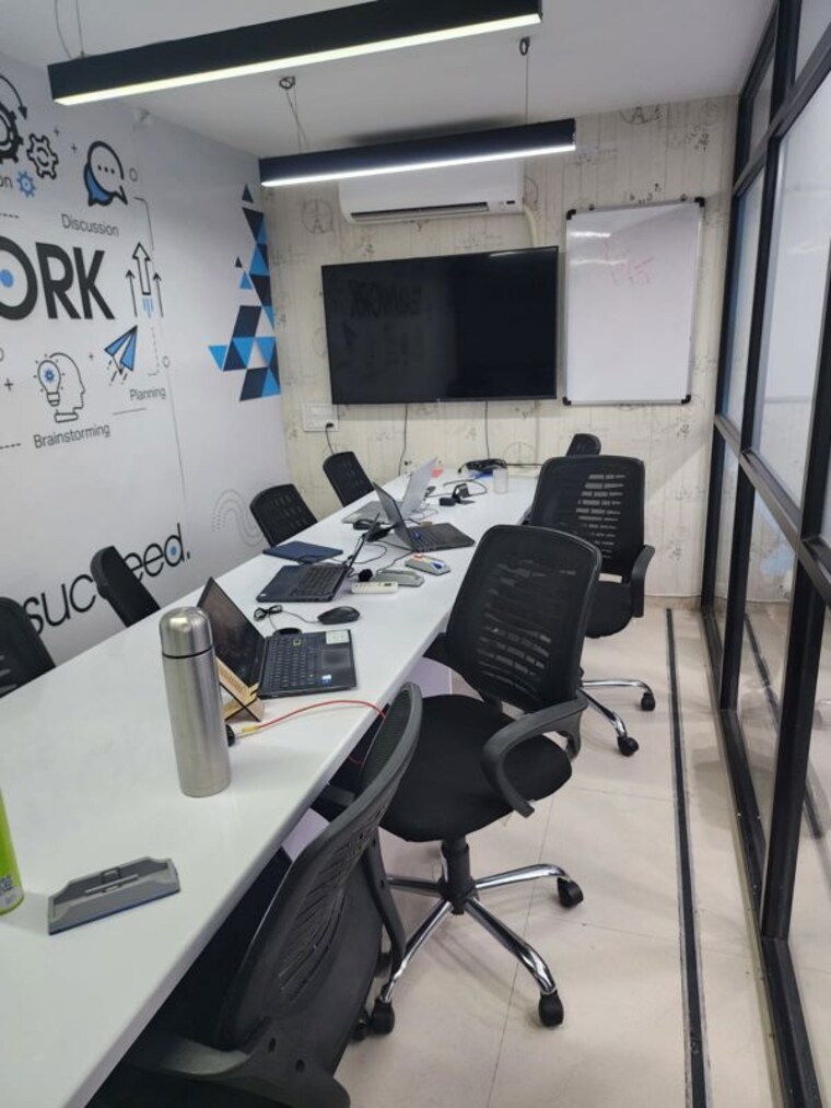 Team Area, science city Commercial Office Space 2256 Sq.Ft. In Science City Ahmedabad 9938088