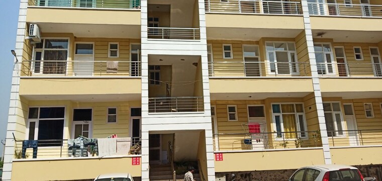 Exterior View, sector 20 3 Bedroom 1555 Sq.Ft. Builder Floor In Sector 20 Panchkula 9938028