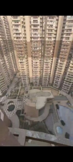 3 BHK Apartment For Sale in Landcraft Golf Links, Pandav Nagar