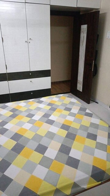 Bedroom in 2 BHK Apartment at Juhu – for Rent