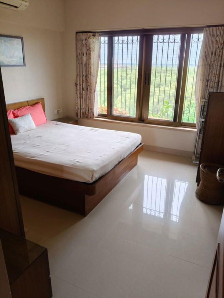Bedroom, samartha-sampada 3 Bedroom 1300 Sq.Ft. Apartment In Andheri West Mumbai 9938141