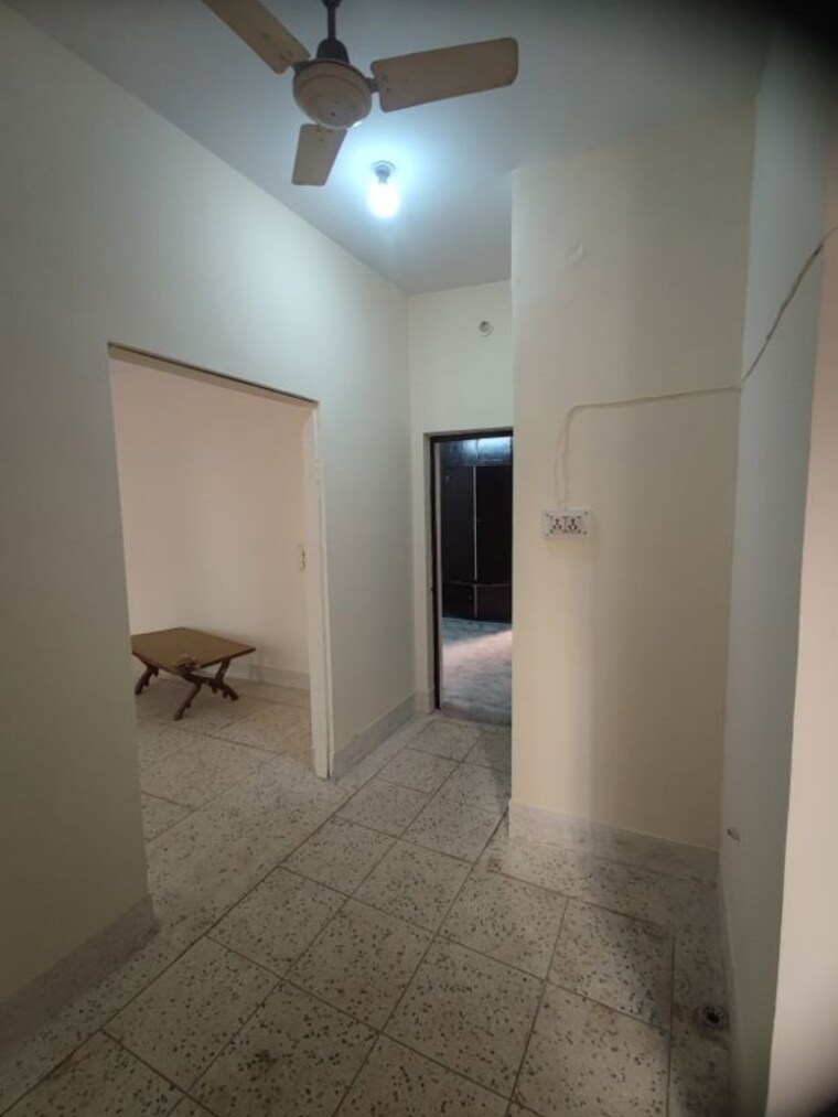 Room, rwa-apartments-sector-20 2 Bedroom 900 Sq.Ft. Independent House In Sector 20 Noida 9938163