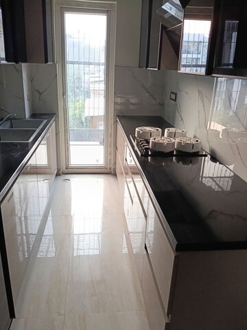 Kitchen in 3.5 BHK Builder Floor at Empire Floors, Sector 57 – for Rent