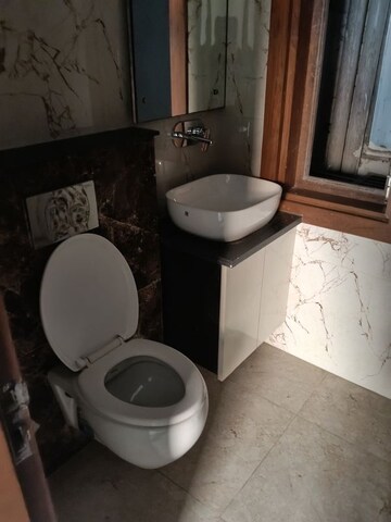 Bathroom in 3.5 BHK Builder Floor at Empire Floors, Sector 57 – for Rent