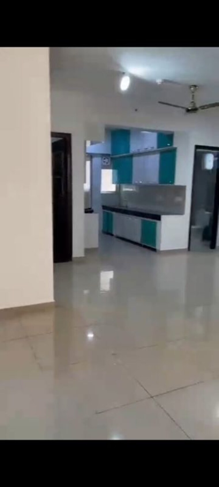 Kitchen, landcraft-golf-links 3 Bedroom 1600 Sq.Ft. Apartment In Pandav Nagar Ghaziabad 9938144