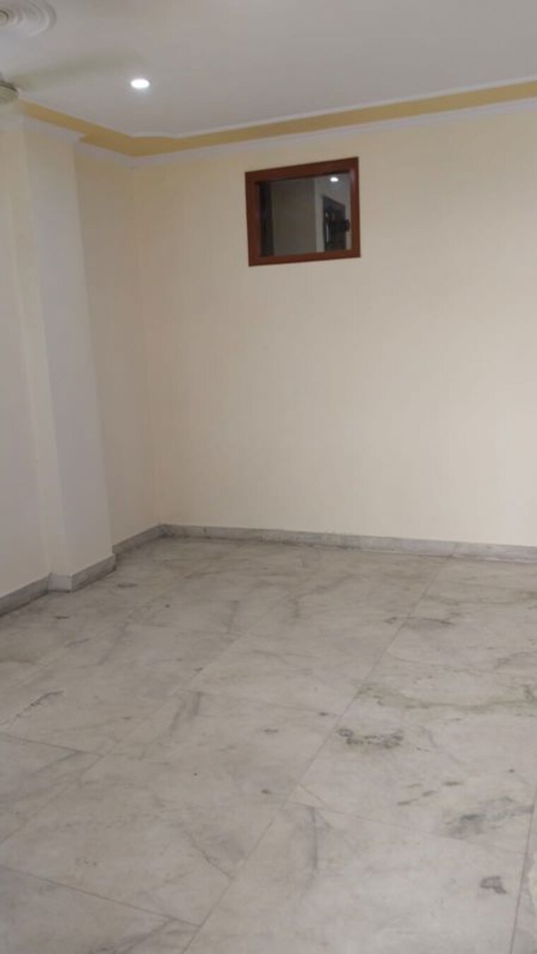 Room, malviya nagar 2 Bedroom 1000 Sq.Ft. Builder Floor In Malviya Nagar Delhi 9936269