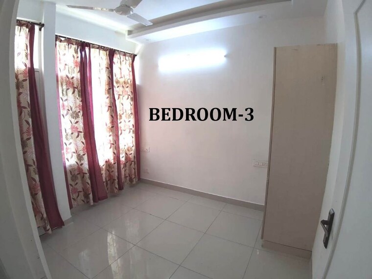 undefined, sector 20 3 Bedroom 1551 Sq.Ft. Builder Floor In Sector 20 Panchkula 9938356