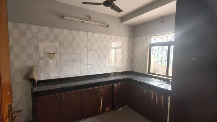 Kitchen, bandra west 2 Bedroom 700 Sq.Ft. Apartment In Bandra West Mumbai 9938344