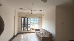 2 BHK + Pooja Room Apartment For Rent in Bandra West