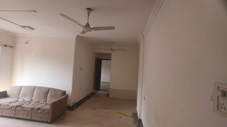 Living Room, bandra west 2 Bedroom 700 Sq.Ft. Apartment In Bandra West Mumbai 9938344