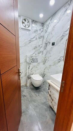 3 BHK + Pooja Room Builder Floor For Sale in Malviya Nagar