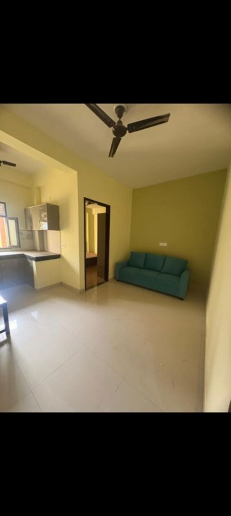 Room, sector 23a 1 Bedroom 500 Sq.Ft. Builder Floor In Sector 23a Gurgaon 9938394