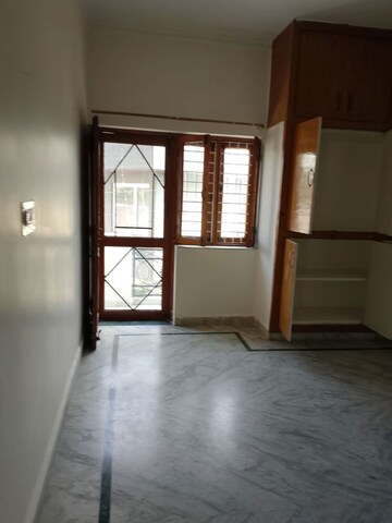 Room in 3 BHK Apartment at GAV Green View Blossom, Aman Vihar – for Rent