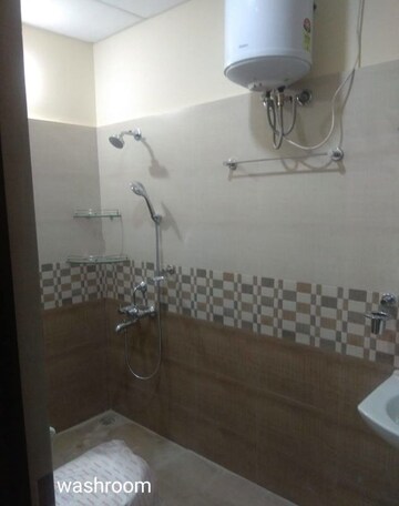 Bathroom in 3 BHK Apartment at Sreenidhi Apartment Richmond Town, Richmond Town – for Rent