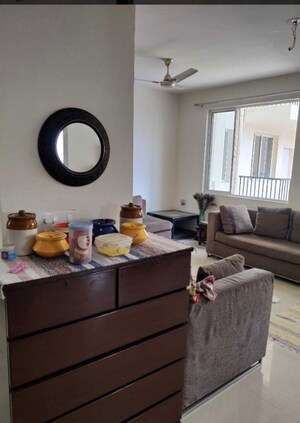 Room in 2 BHK Apartment at Shree Vardhman Green Court, Sector 90 – for Rent