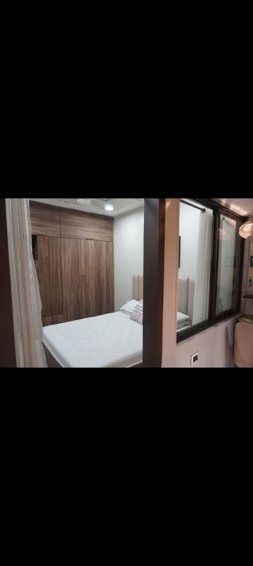 Bedroom in 1 BHK Apartment at Thane West – for Rent