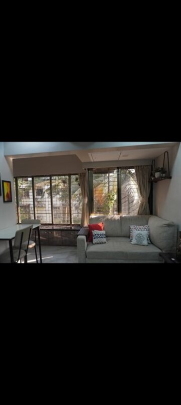 Bedroom in 1 BHK Apartment at Thane West – for Rent