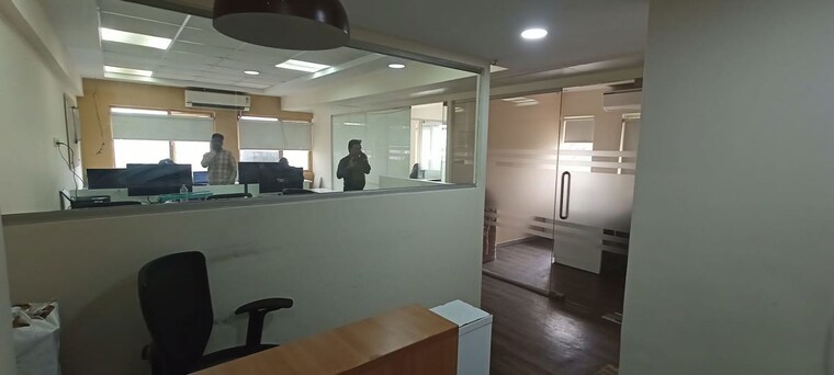 Team Area, mittal-tower-mumbai Commercial Office Space 700 Sq.Ft. In Nariman Point Mumbai 9938421