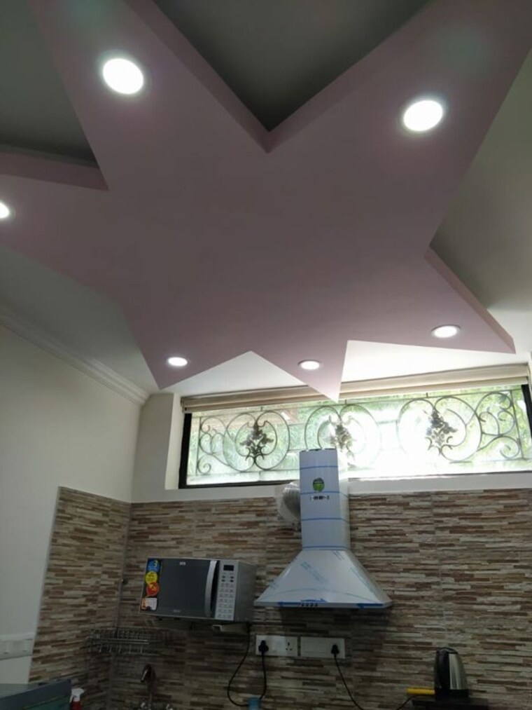 undefined, kailash colony Studio 350 Sq.Ft. Apartment In Kailash Colony Delhi 9938422