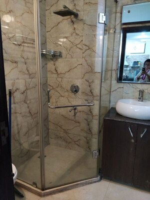 Bathroom in Studio Apartment at Kailash Colony – for Rent