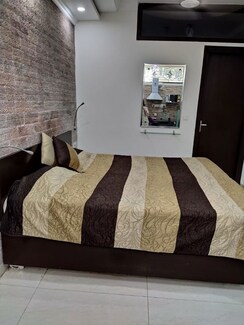 StudioApartment For Rent in Kailash Colony