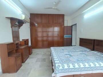 Bedroom in 3 BHK Apartment at Embassy Icon, Infantry Road – for Rent