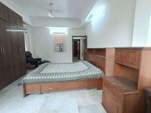Bedroom in 3 BHK Apartment at Embassy Icon, Infantry Road – for Rent