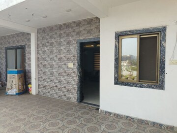 Building Lobby in 6+ BHK Builder Floor at Shankar Nagar – for Sale