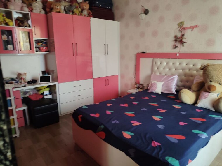Bedroom, shankar nagar 6+ Bedroom 7000 Sq.Ft. Builder Floor In Shankar Nagar Raipur 9938440