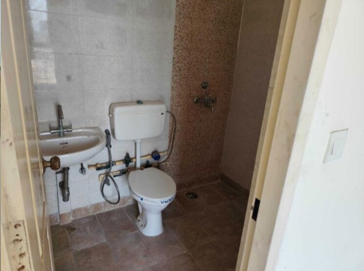 Bathroom, kshitij-ramsons 2 Bedroom 560 Sq.Ft. Apartment In Sector 95 Gurgaon 9938448