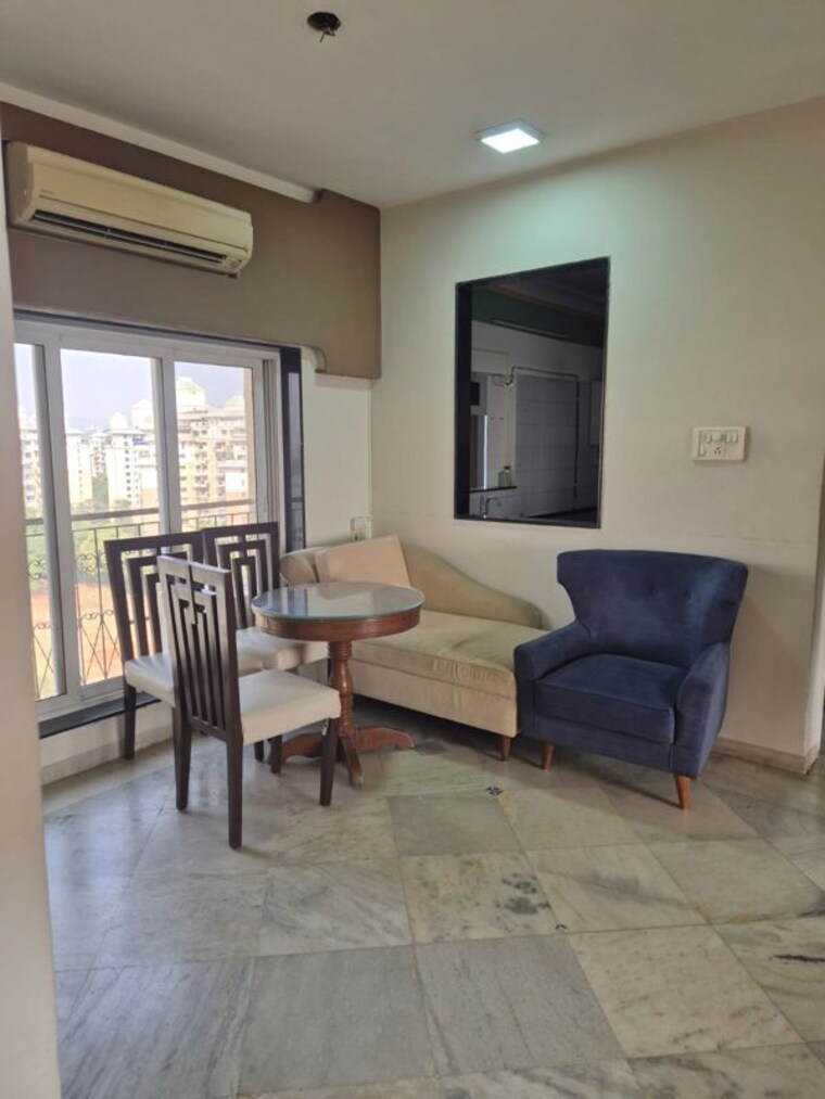 Living Room, nri-complex-phase-i 3 Bedroom 985 Sq.Ft. Apartment In Seawoods Sector 58 Navi Mumbai 9938467