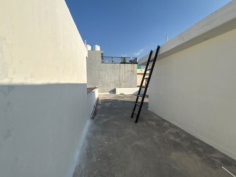 undefined, sahastradhara road 3 Bedroom 150 Sq.Yd. Villa In Sahastradhara Road Dehradun 9938488