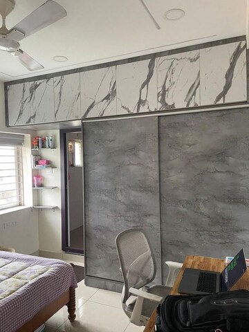 Team Area in 3 BHK Apartment at Neknampur – for Sale