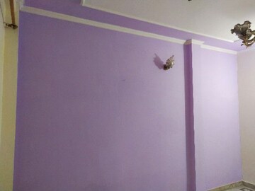 Room in 1 BHK Independent House at Alpha Ii Greater Noida – for Rent