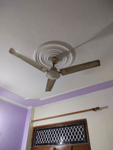 Furnished Amenities in 1 BHK Independent House at Alpha Ii Greater Noida – for Rent